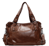 Velmira Vintage Crossbody-Tasche von Talaine im Alltagslook