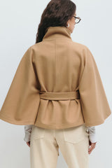 Loreza Cape Damenmantel in Beige mit weitem Schnitt
