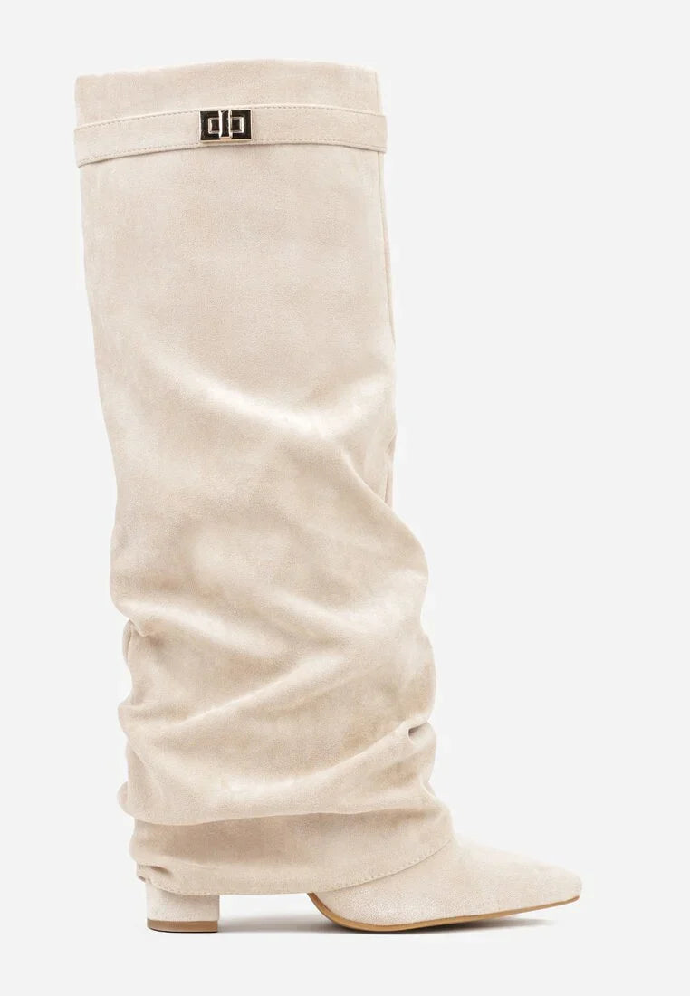 Marzella Slouch Boots | Faltstiefel mit Pointed Toe & Niedrigem Absatz