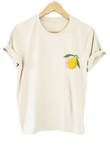 Limonvita Damen-T-Shirt in Weiß mit kleinem Zitronen-Print auf der Brust