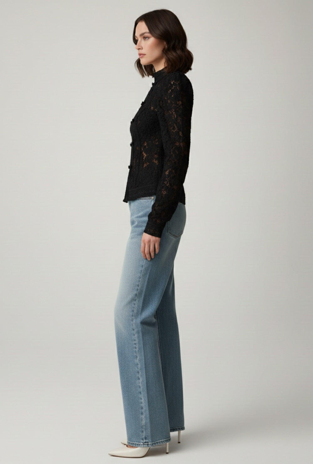 Lunéa Spitzenbluse | Elegante Bluse mit Stehkragen & femininer Silhouette
