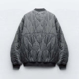 Lureva Quilted Bomber | Oversized gesteppte Damenjacke mit Statement-Look