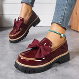 bordeauxfarbene Damen Loafer mit Schleifendetail und eleganter Optik