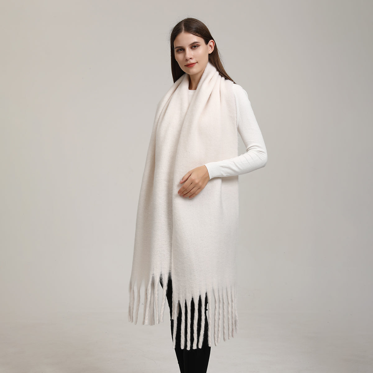 Aurelia Winterschal für Damen – kuschelig warmer Kaschmir-Mix