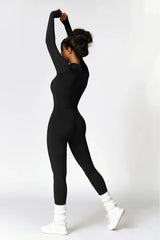 FrostFlex Einteiler | Warmer Winter Jumpsuit für Damen – figurbetont & bewegungsfrei