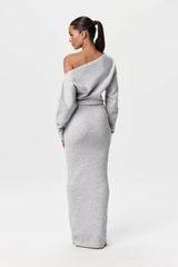 Serenya Knit Dress | Off-Shoulder Strick-Maxikleid mit Figurbetonter Silhouette