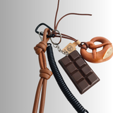 ChocoTwist Charm verspielter Taschenanhänger