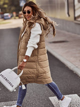 Vorderansicht Elayne lange Damen-Steppweste in Beige