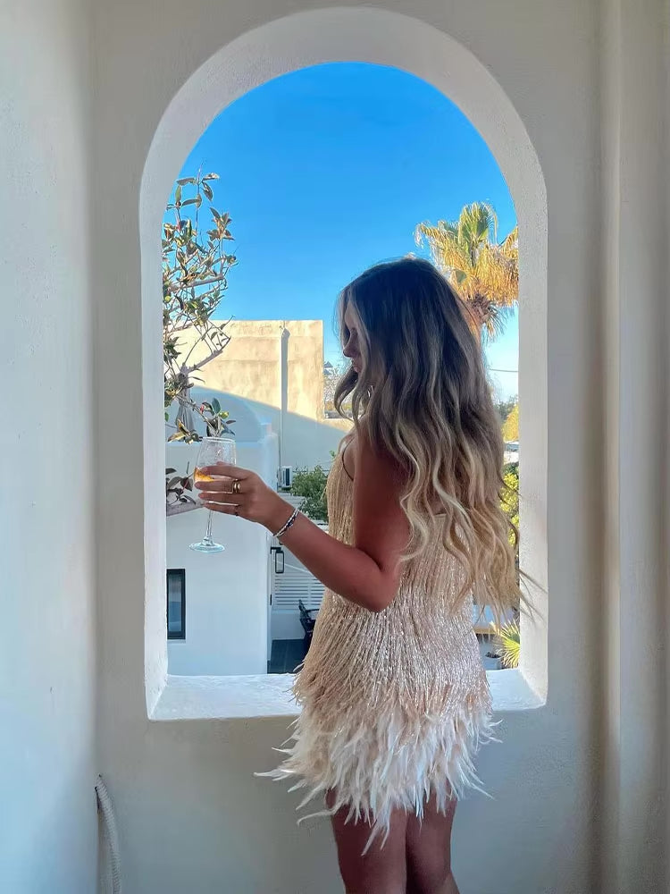 Élora | Federbesetztes Mini-Kleid – Luxus & Glamour für unvergessliche Nächte