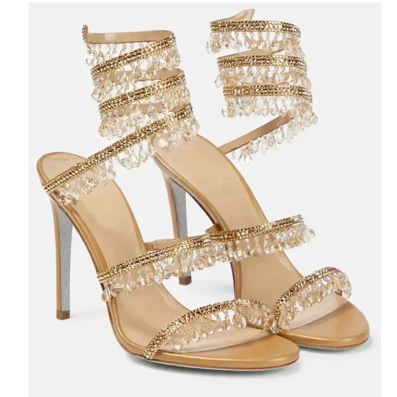 Zyrelia Crystal Wrap Heels gold mit luxuriöser Ausstrahlung