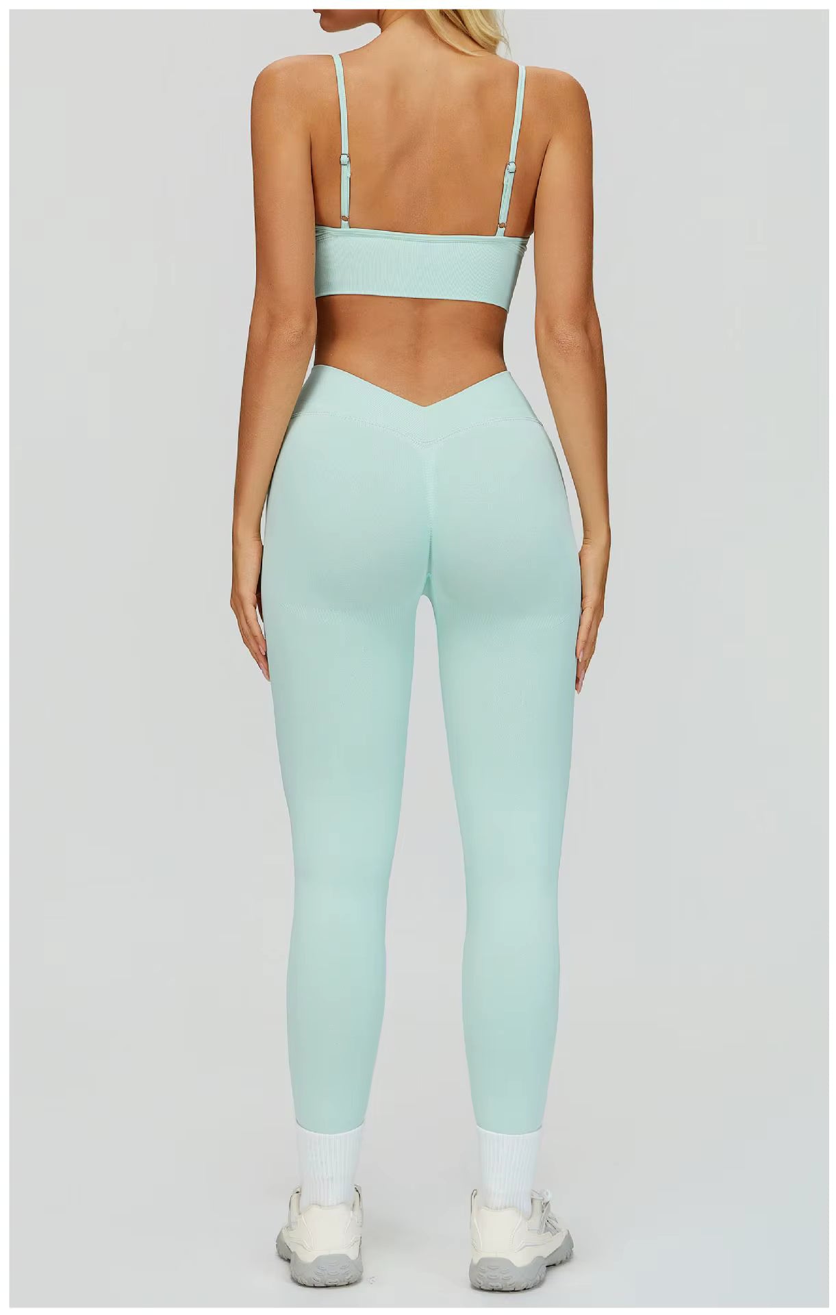 Averia Sculpt Sport Set | 3-teiliges Sportoutfit mit Leggings, BH & Jacke