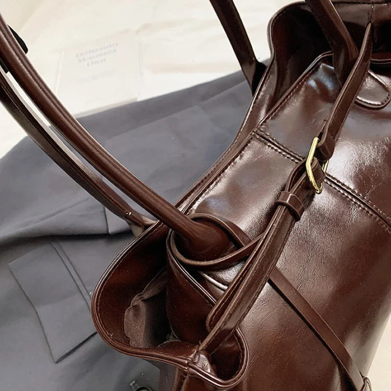 Valéna Luxe Handtasche | Vegane Damenhandtasche mit großem Format