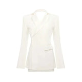 Elure | Weißer Blazer mit offenem Rücken & taillierter Passform
