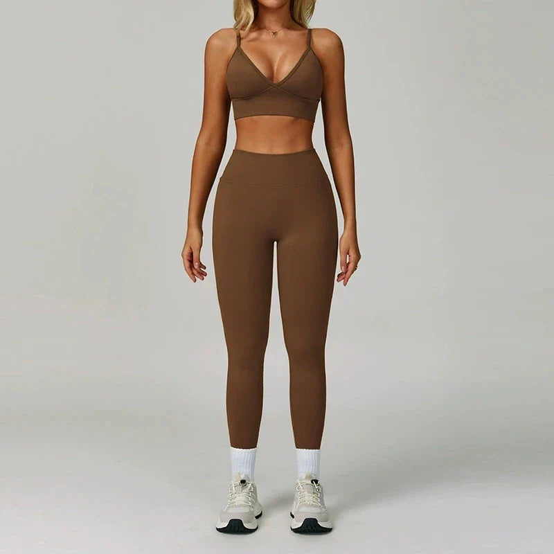 Averia Sculpt Sport Set | 3-teiliges Sportoutfit mit Leggings, BH & Jacke