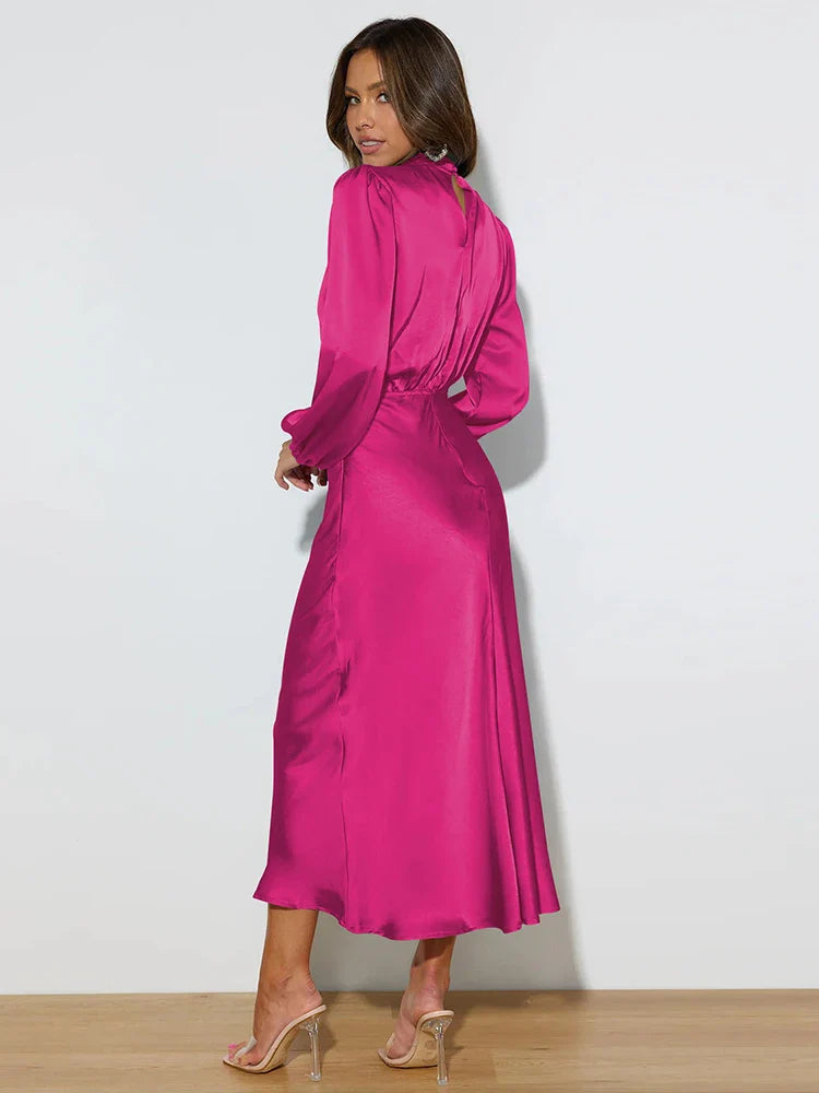 Kleid Damen Satin-Abendkleid Maxi mit edlem Glanz – Elowen von Talaine, Detailaufnahme