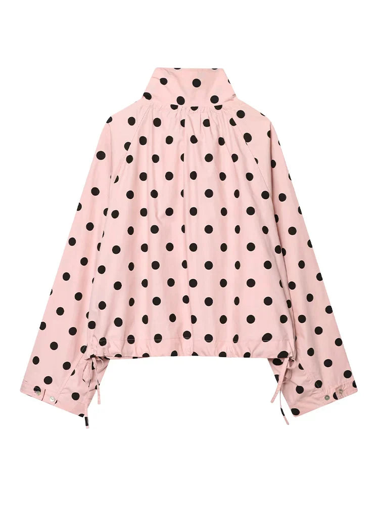 Rosalie Punkte-Jacke Rosa – Detailansicht der Schleife am Stehkragen