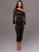 Madison Midi Kleid in Schwarz mit langen Ärmeln