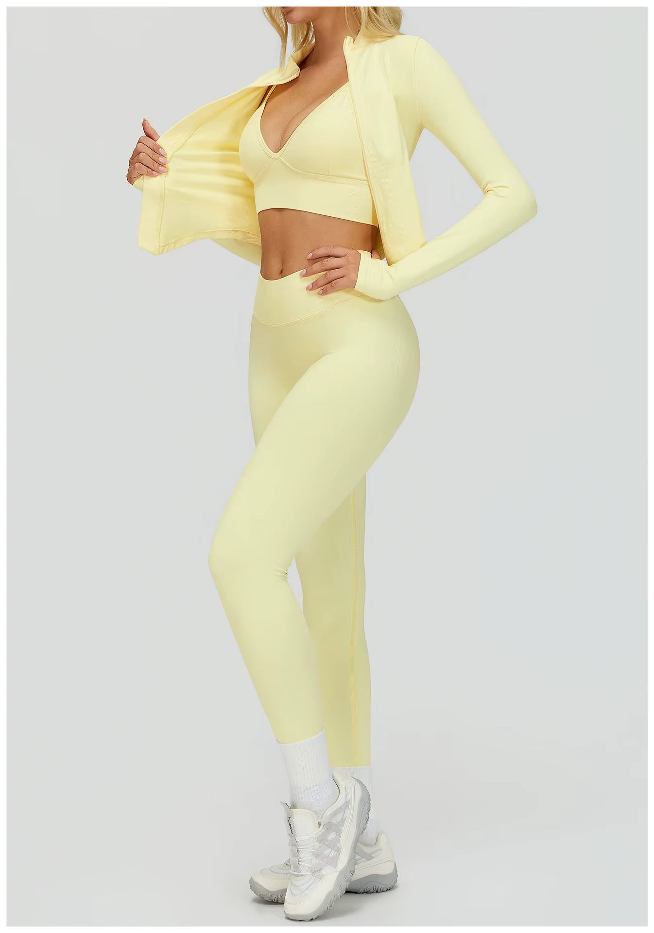 Averia Sculpt Sport Set | 3-teiliges Sportoutfit mit Leggings, BH & Jacke