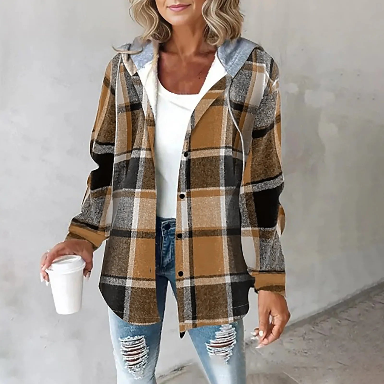 Isabella Strickjacke in Braun kariert für den Herbst