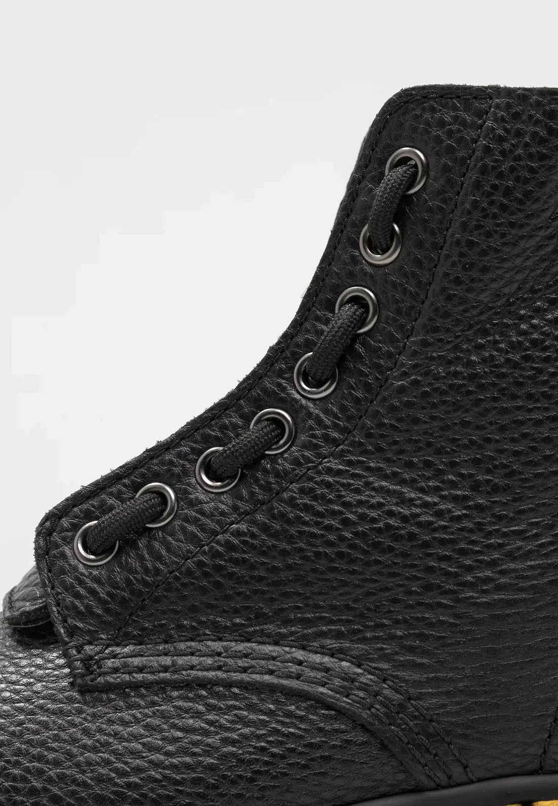 Rebel Stride Chunky Boots – Rückansicht mit Details