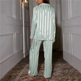 livéra Satin Pyjama-Set | Elegantes Nachtwäsche-Set mit Hemd & Hose