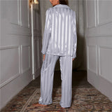 livéra Satin Pyjama-Set | Elegantes Nachtwäsche-Set mit Hemd & Hose