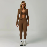 braune sportset damen mit high waist leggings und sportjacke