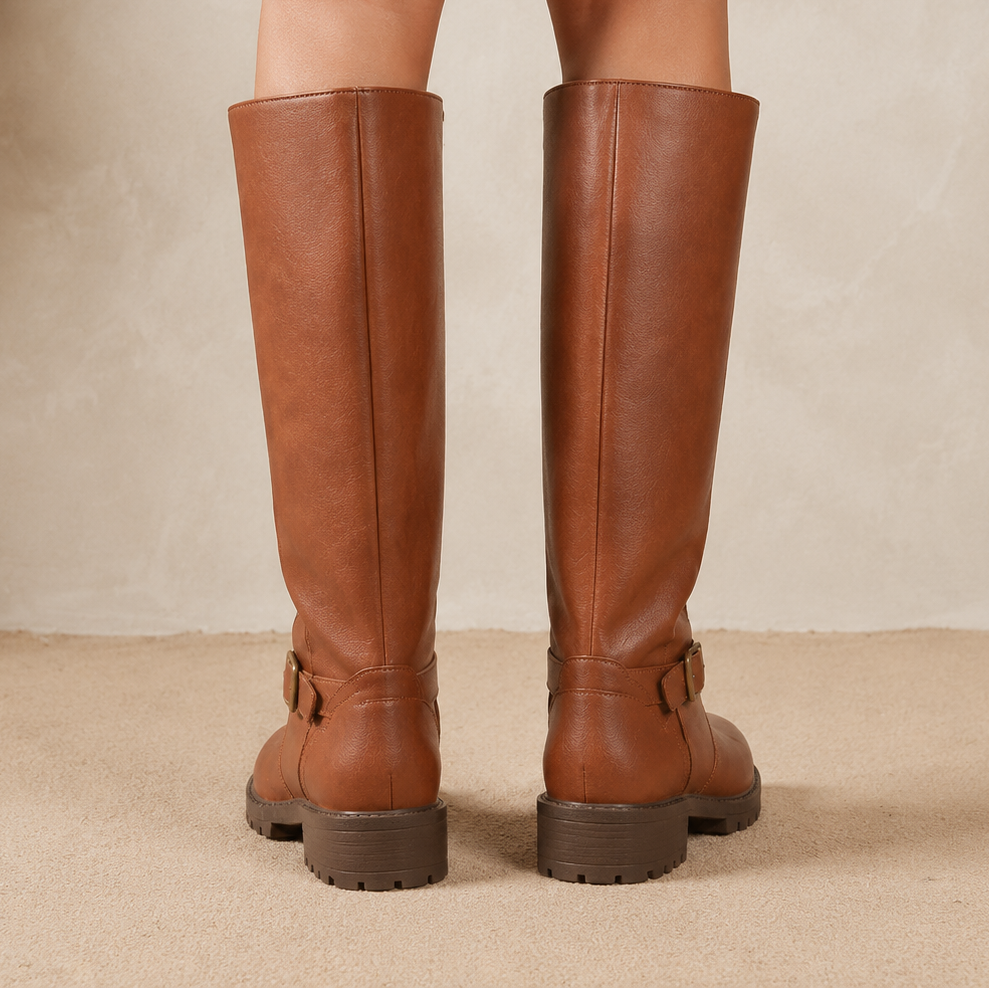 Rovena hohe Stiefel Damen in Braun – Rückansicht mit Profilsohle