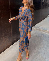 Marivelle Midi-Kleid in Blau mit Paisley-Muster und V-Ausschnitt