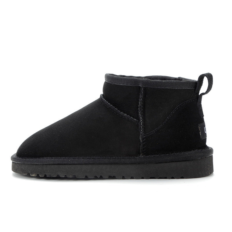 WinterLuxe Damen Boots schwarz gefüttert mit Profilsohle
