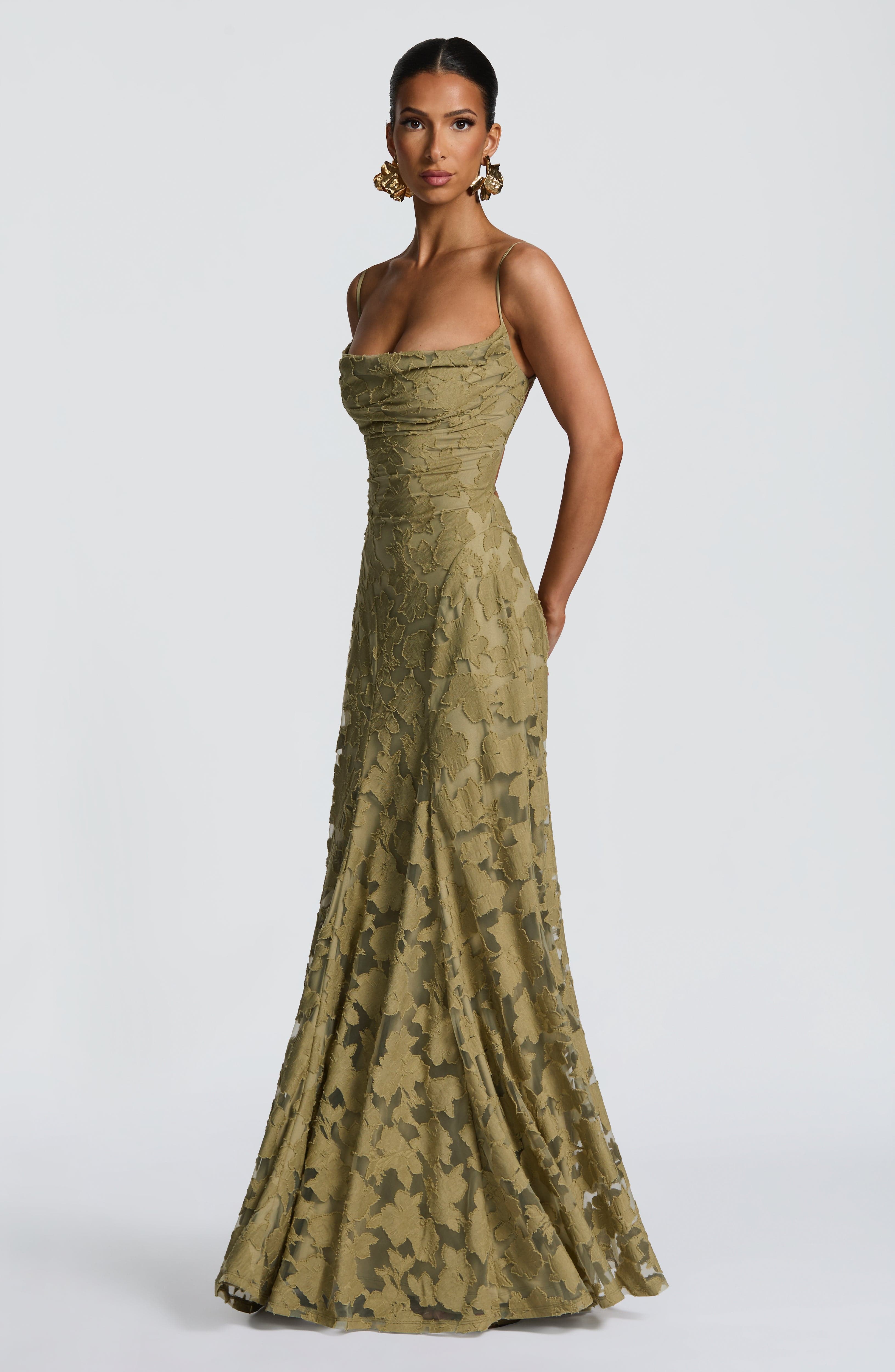 Florencia | Maxikleid mit Rückenausschnitt & Blumenstruktur