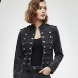 Velisse Jeansjacke von Talaine als stilvolle Statement-Schicht