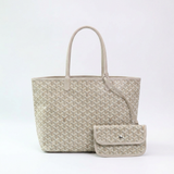 Cremefarbene Tote Bag mit passendem Etui