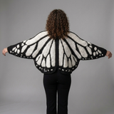 Klassischer weißer Schmetterling-Cardigan mit grafischem Flügelmuster