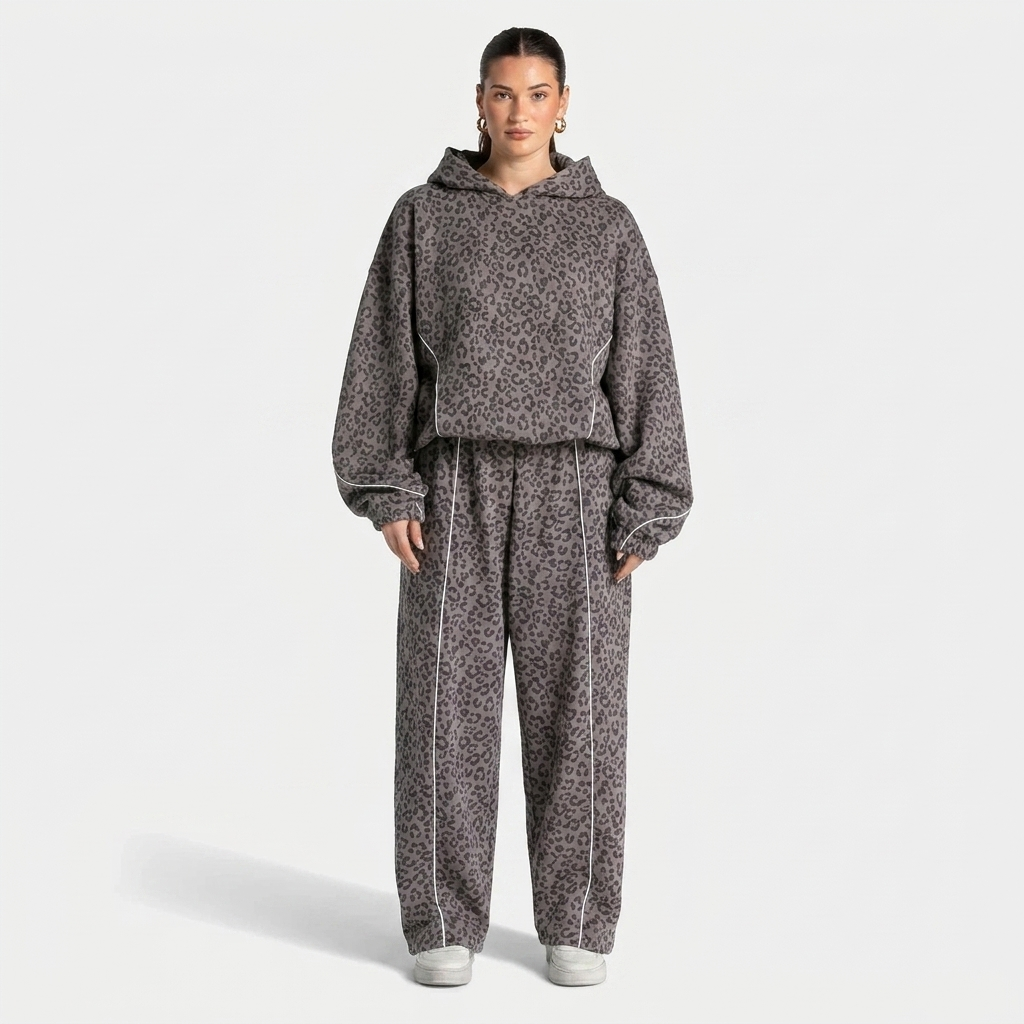 Homewear Damen Leoparden-Set mit weiter Hose und Kapuzenhoodie