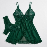 Rotes Spitzen-Babydoll mit Slip