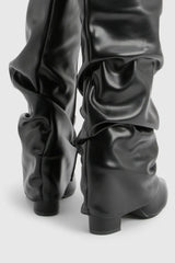 Marzella Slouch Boots | Faltstiefel mit Pointed Toe & Niedrigem Absatz