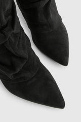 Marzella Slouch Boots Detailansicht Falten