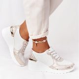 Talaine Nanti Sneaker mit Metallic-Akzent in Nahaufnahme